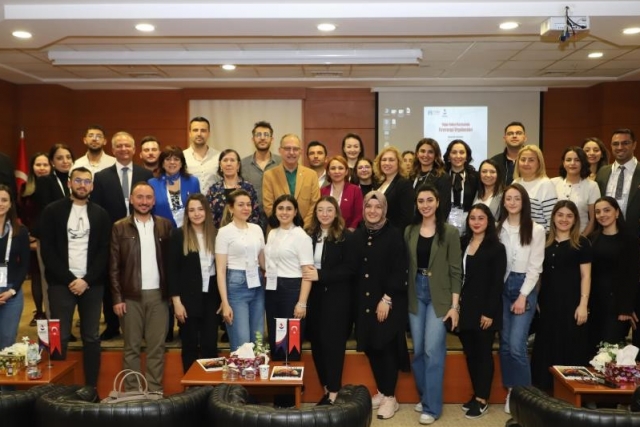 SANKO Üniversitesi’nde Yoğun Bakım Hastasında Fizyoterapi Uygulamaları sempozyumu
