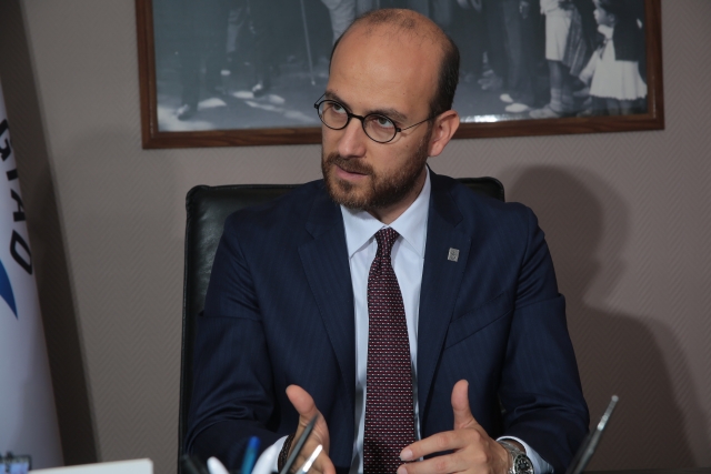 “Ortadoğu’daki gelişmeler bizi stabil pazarlara yöneltmeli”