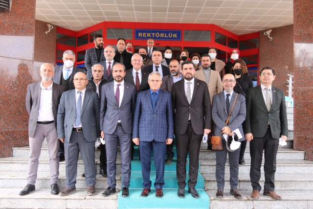 İletişimciler ve gazeteciler GGC Akademi çatısı altında bir araya geliyor.